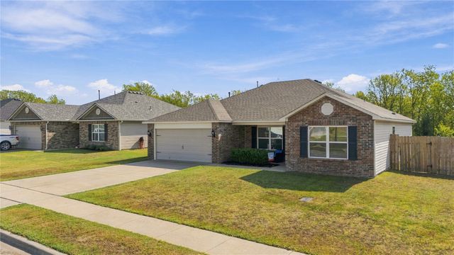23393 S Donna Lane, Claremore, OK 74019