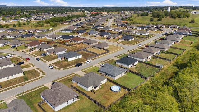 23393 S Donna Lane, Claremore, OK 74019