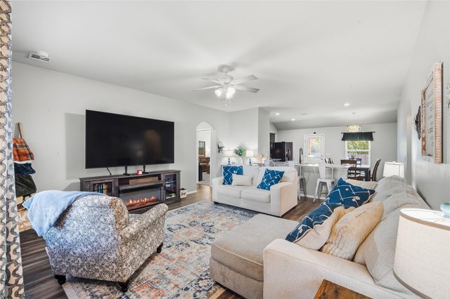 23393 S Donna Lane, Claremore, OK 74019