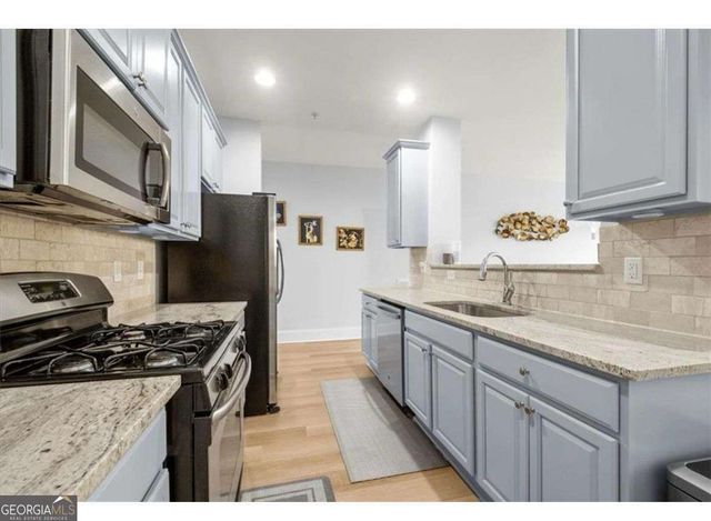 2304 Oakton Place SE, Smyrna, GA 30082