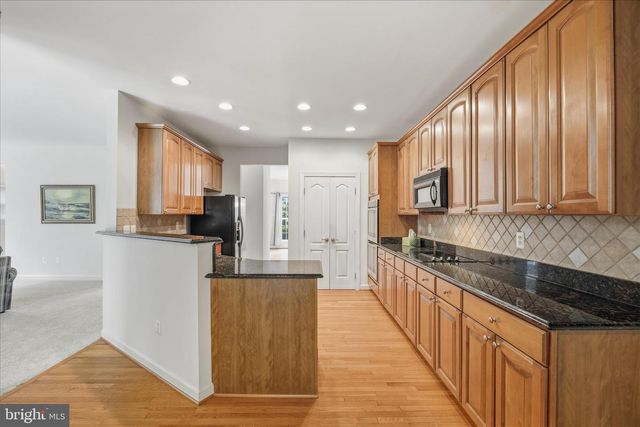 8225 ANGLERS EDGE CT, Glen Burnie, MD 21060
