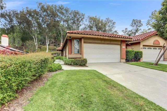 1762 Del Prado, Pomona, CA 91768