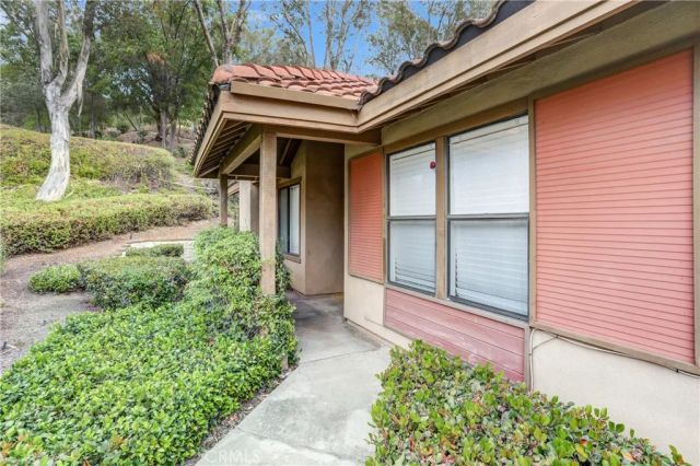 1762 Del Prado, Pomona, CA 91768