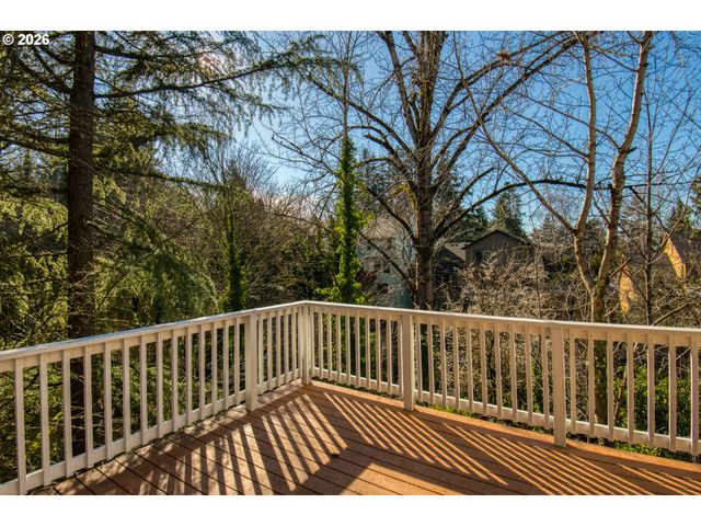 11525 Se FLAVEL St, Portland, OR 97266