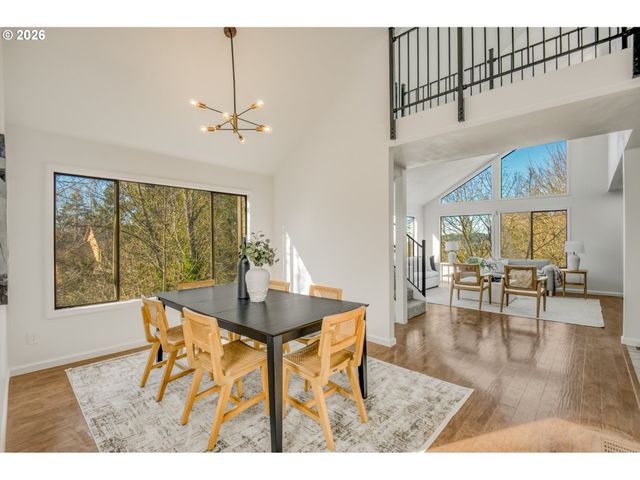 11525 Se FLAVEL St, Portland, OR 97266