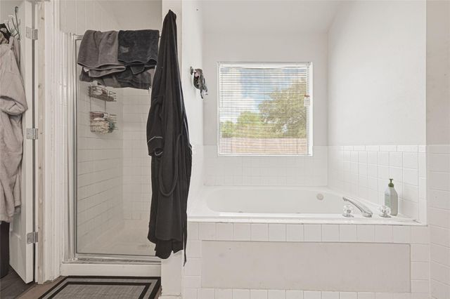 6419 Slate Stone Lane, Houston, TX 77084