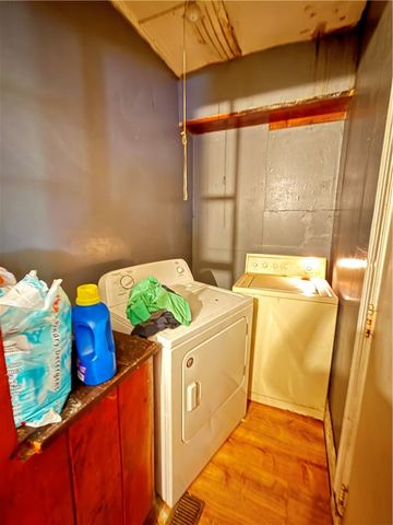 6 Rugraff Street, Rochester, NY 14606