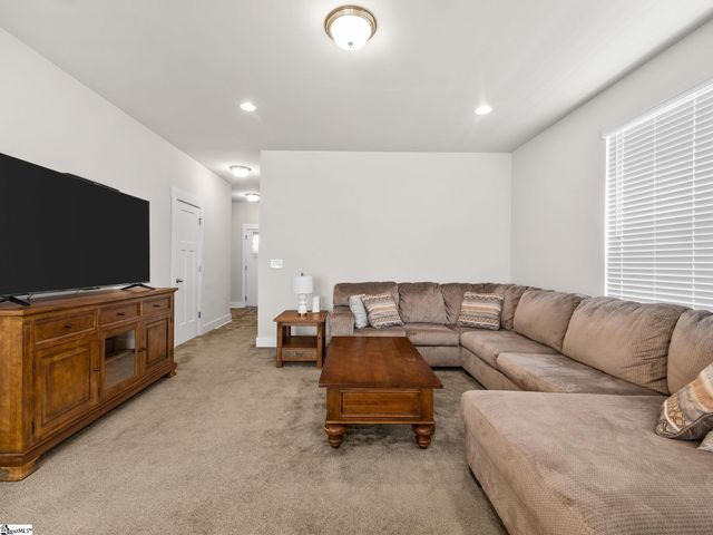 224 Keaton Court, Spartanburg, SC 29301