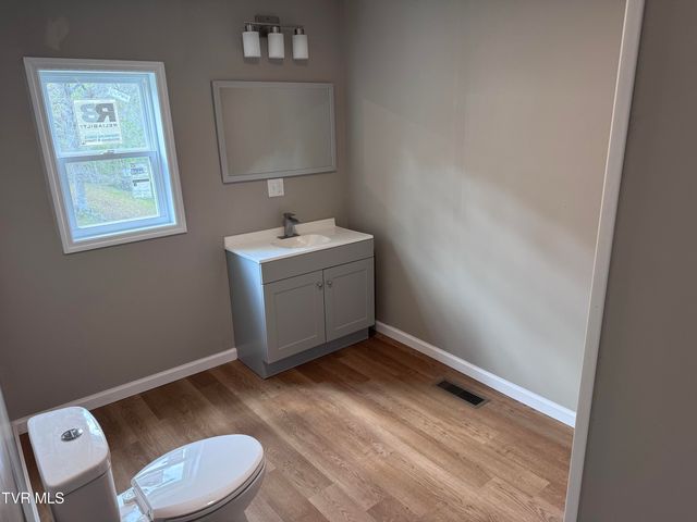 230 Hamilton Road, Elizabethton, TN 37643