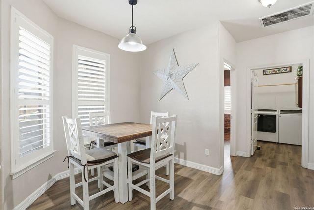 108 Abrego Ridge, Floresville, TX 78114