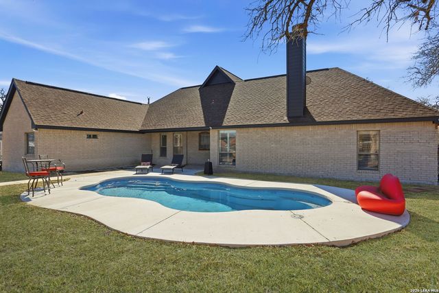 108 Abrego Ridge, Floresville, TX 78114