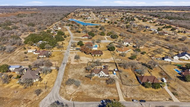 108 Abrego Ridge, Floresville, TX 78114