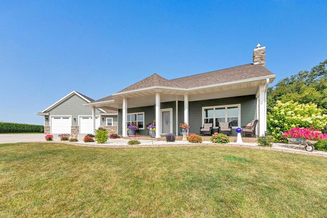 N7273 MOORE ROAD, Seymour, WI 54165