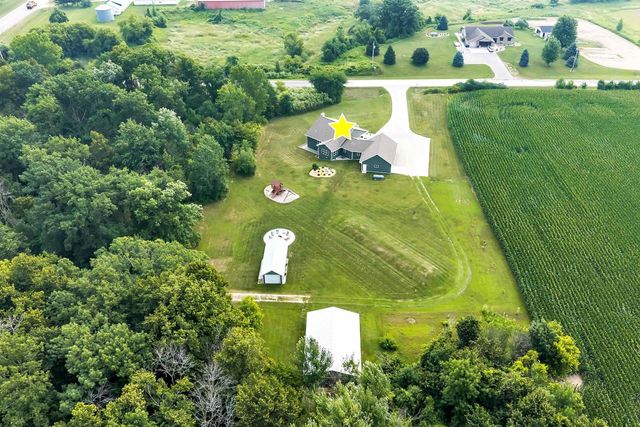 N7273 MOORE ROAD, Seymour, WI 54165