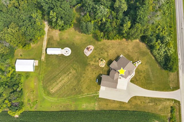 N7273 MOORE ROAD, Seymour, WI 54165