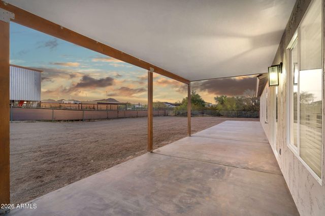 4063 W MOON DUST Trail, San Tan Valley, AZ 85144