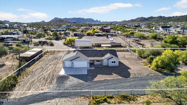 4063 W MOON DUST Trail, San Tan Valley, AZ 85144