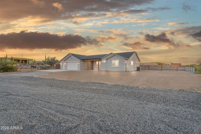 4063 W MOON DUST Trail, San Tan Valley, AZ 85144