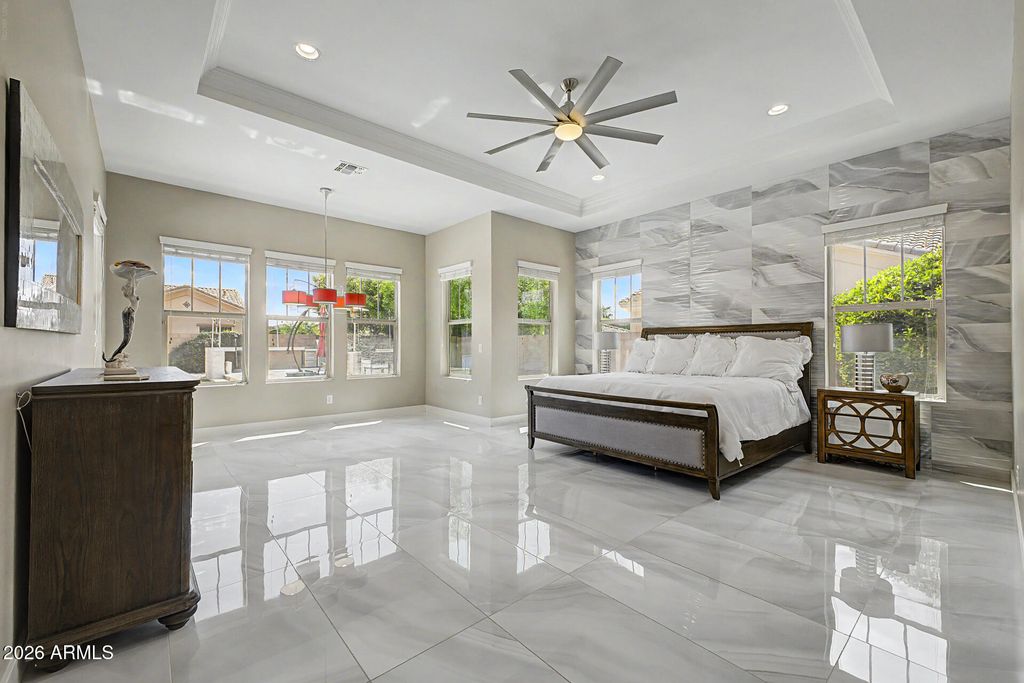 Image 21 of property listing at 2087 E ARIS Drive, Gilbert, AZ 85298