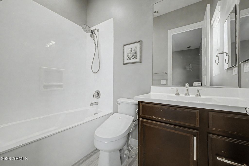 Image 35 of property listing at 2087 E ARIS Drive, Gilbert, AZ 85298