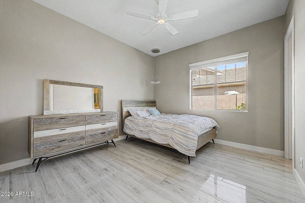 Image 37 of property listing at 2087 E ARIS Drive, Gilbert, AZ 85298