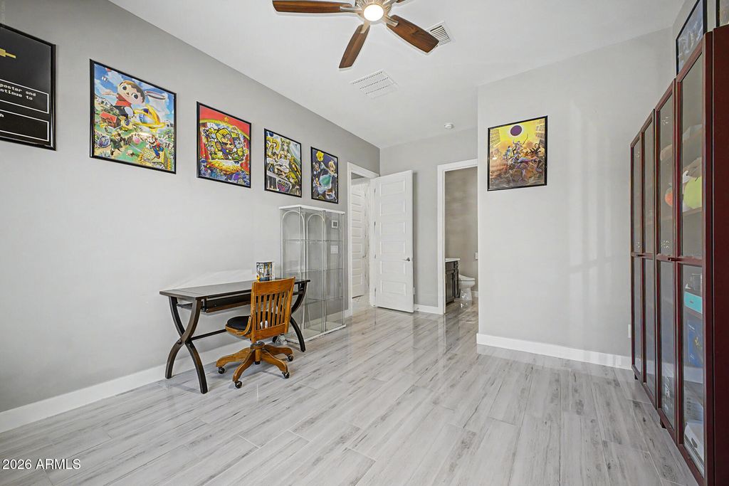 Image 49 of property listing at 2087 E ARIS Drive, Gilbert, AZ 85298