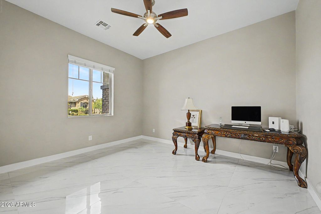 Image 50 of property listing at 2087 E ARIS Drive, Gilbert, AZ 85298