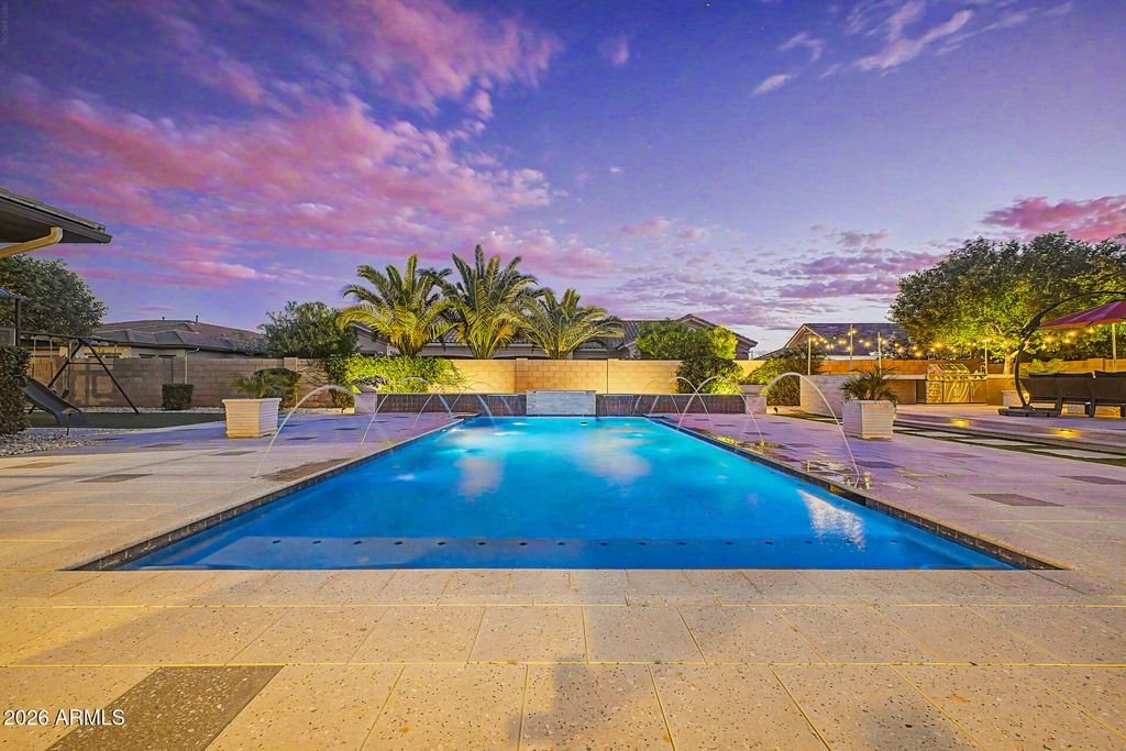 Image 57 of property listing at 2087 E ARIS Drive, Gilbert, AZ 85298