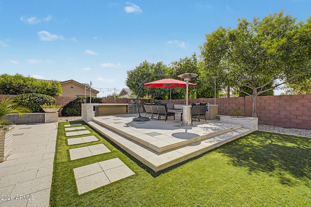 Image 72 of property listing at 2087 E ARIS Drive, Gilbert, AZ 85298