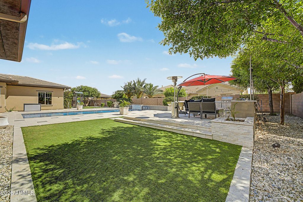 Image 73 of property listing at 2087 E ARIS Drive, Gilbert, AZ 85298