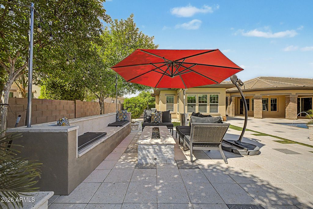 Image 74 of property listing at 2087 E ARIS Drive, Gilbert, AZ 85298