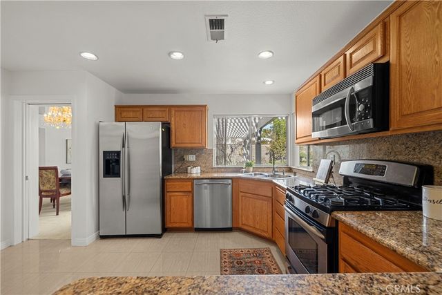 26334 Emerald Dove, Valencia, CA 91355