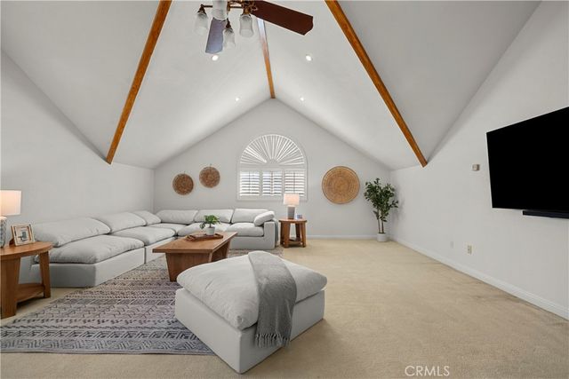 26334 Emerald Dove, Valencia, CA 91355