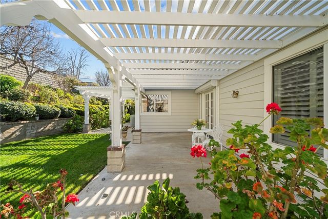 26334 Emerald Dove, Valencia, CA 91355