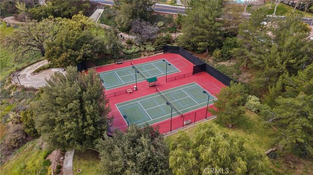 26334 Emerald Dove, Valencia, CA 91355