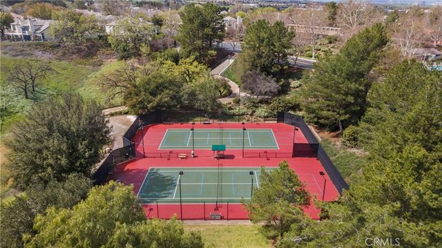 26334 Emerald Dove, Valencia, CA 91355