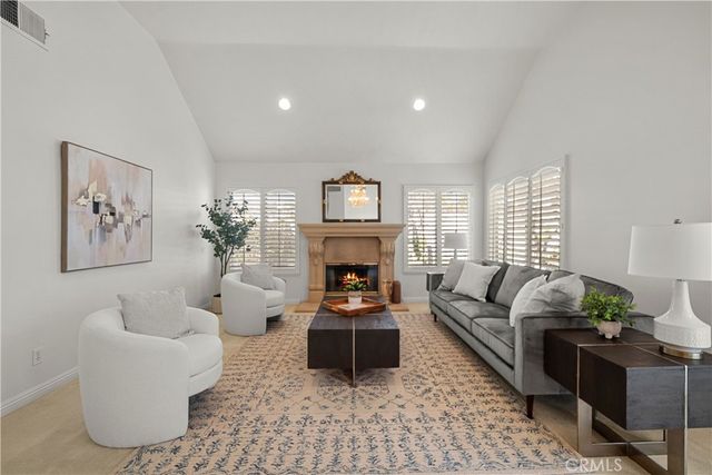 26334 Emerald Dove, Valencia, CA 91355