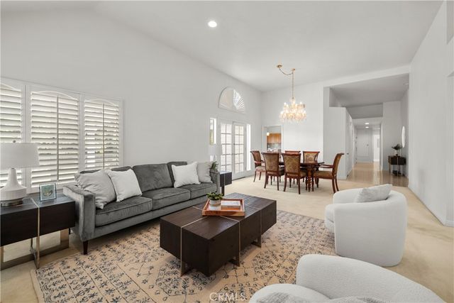 26334 Emerald Dove, Valencia, CA 91355