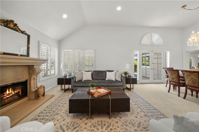 26334 Emerald Dove, Valencia, CA 91355