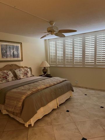 125 S Ocean Avenue 304, Palm Beach Shores, FL 33404