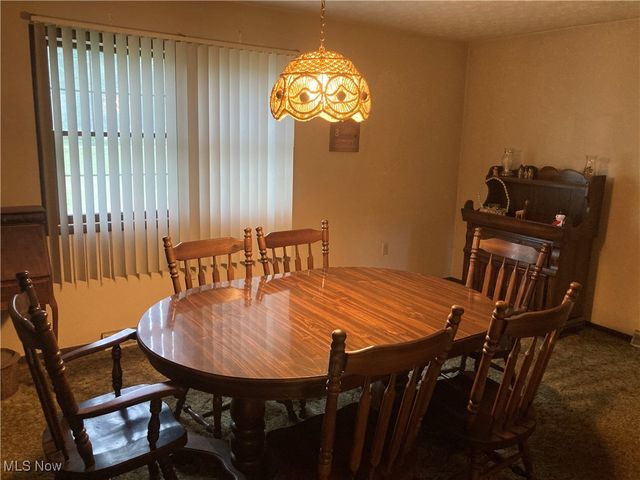 1283 Stillwagon Road SE, Warren, OH 44484