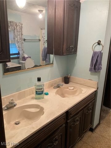 1283 Stillwagon Road SE, Warren, OH 44484