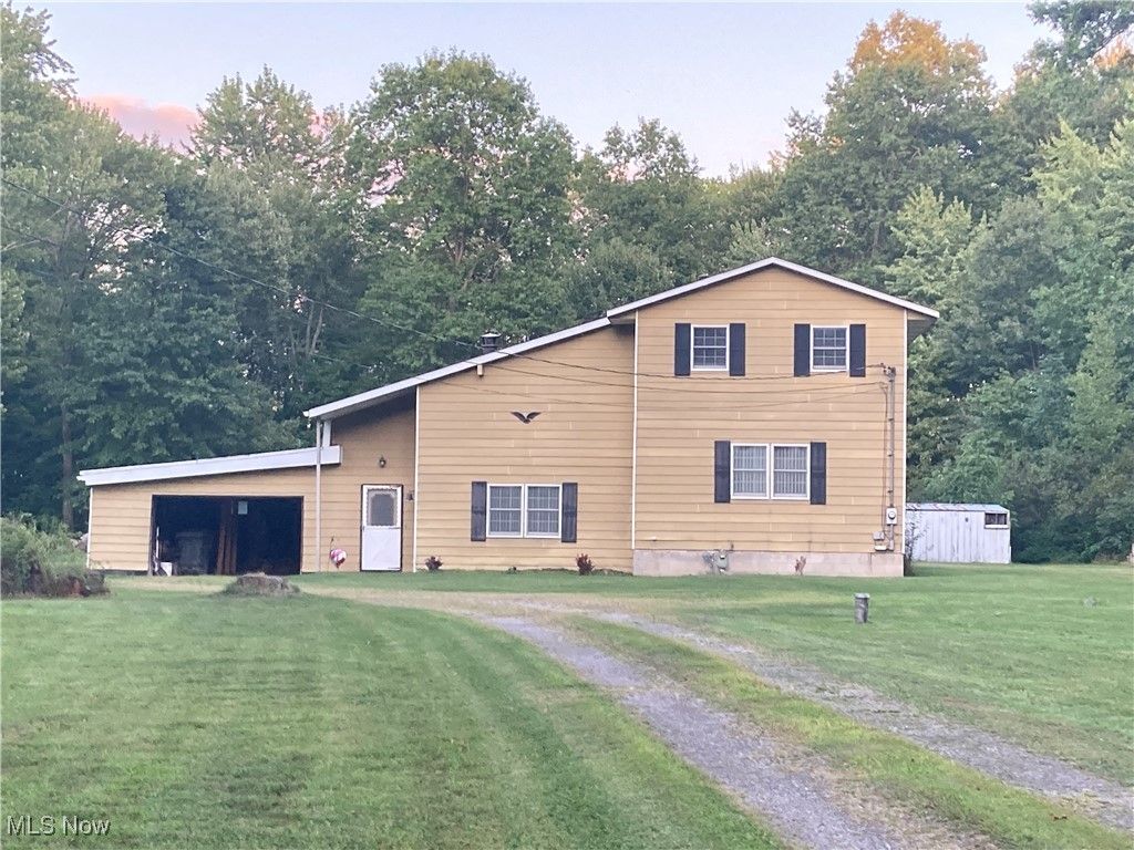1283 Stillwagon Road SE, Warren, OH 44484