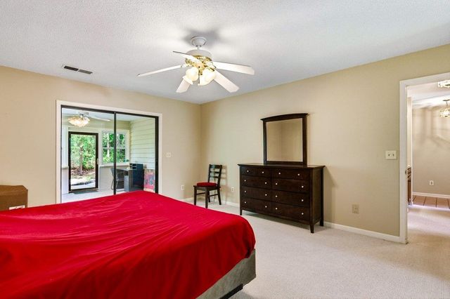107 Mayberry Ln., Conway, SC 29526