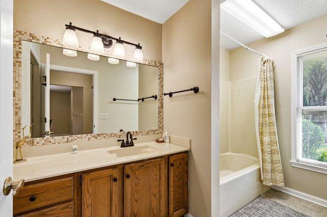 107 Mayberry Ln., Conway, SC 29526