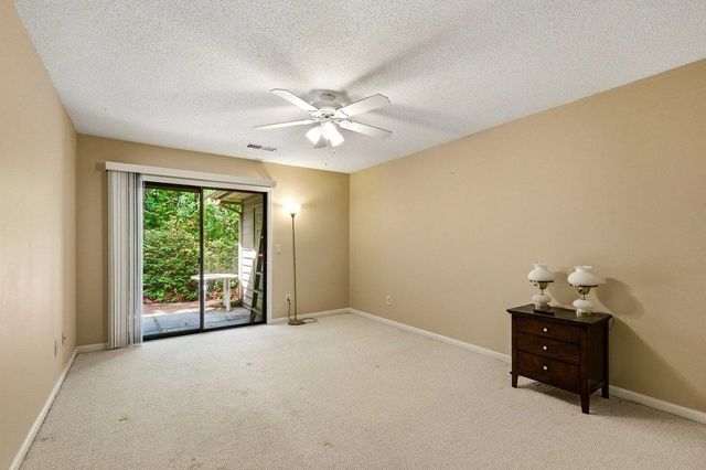 107 Mayberry Ln., Conway, SC 29526
