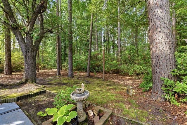107 Mayberry Ln., Conway, SC 29526
