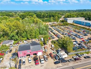 1775 N Main, Niles, OH 44446