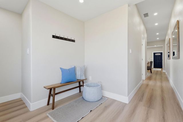 1225 Union Street, Kingsburg, CA 93631