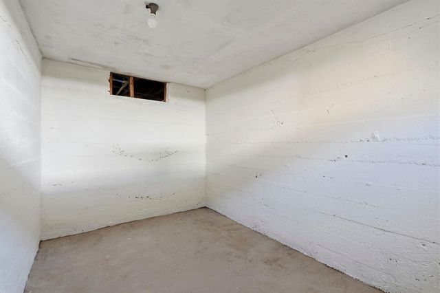 1225 Union Street, Kingsburg, CA 93631